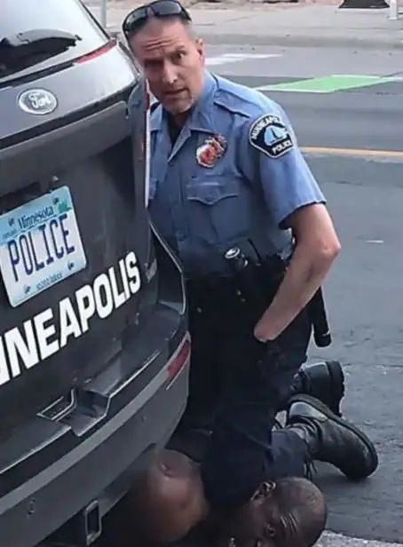 640